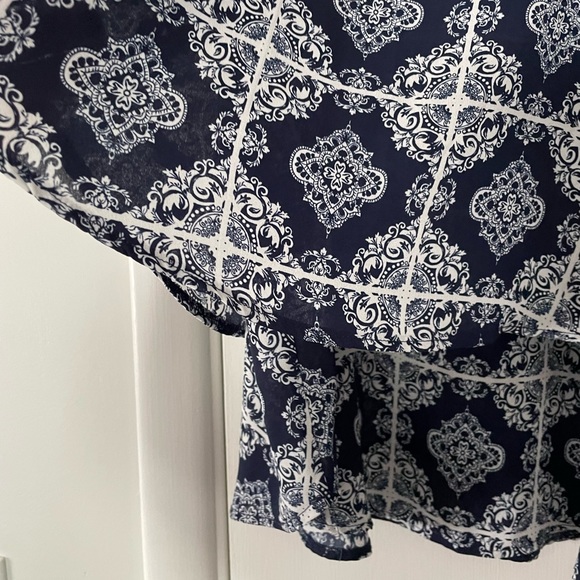 Francesca’s Navy Overlay Tank - Picture 2 of 5